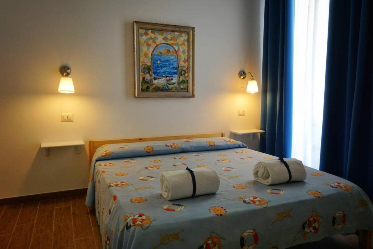 Apartamento La Casa Di Aurelio Capo dʼOrlando Exterior foto